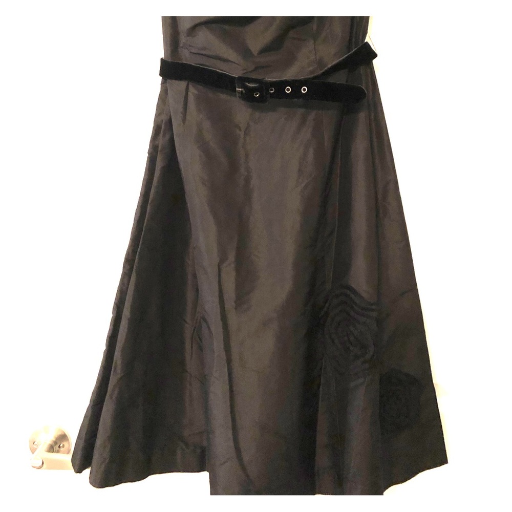 Vera Wang - Black Tie Dress